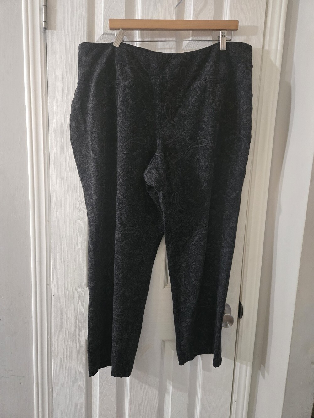 22/24w Cato pull on pants